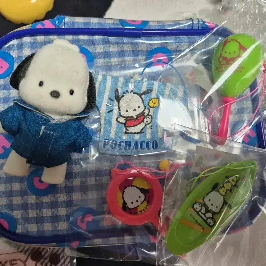 [BUNJANG] Vintage Sanrio Flokey Pochacco Figure and Goods Set / 고전 산리오 플로키 포차코피규어 및 포차코 용품
