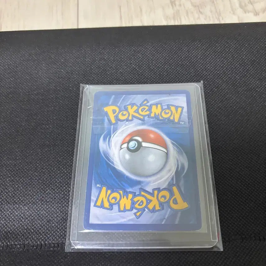 [BUNJANG] Pokemon 2016 Zapdos Holo Card / 포켓몬스터 썬더 2016년도 홀로 카드