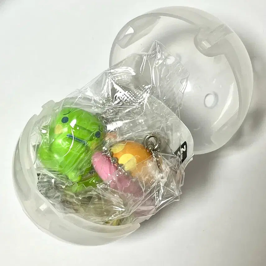 [BUNJANG] Tamagotchi Kuchipatchi UFO Spaceship Gacha / 다마고치 구치파치 주댕치 ufo 우주선 가챠