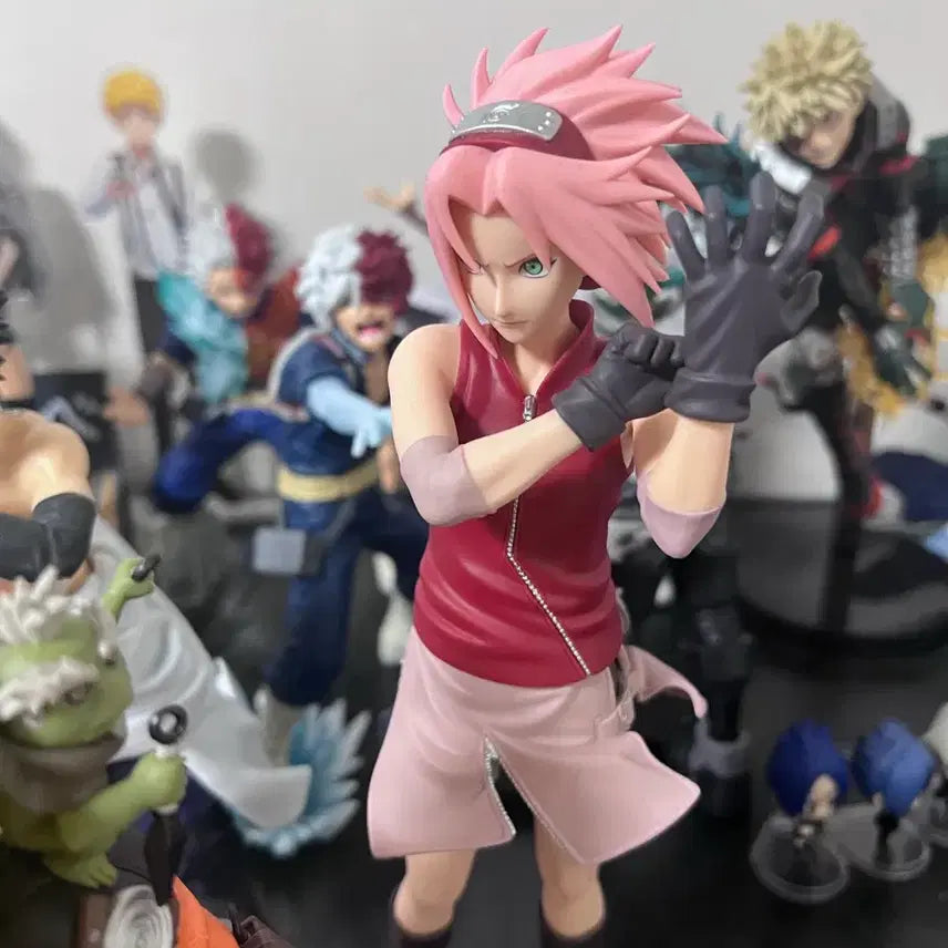 [BUNJANG] Naruto Figures with Sasuke and Sakura / 나루토 피규어 사스케 사쿠라 포함