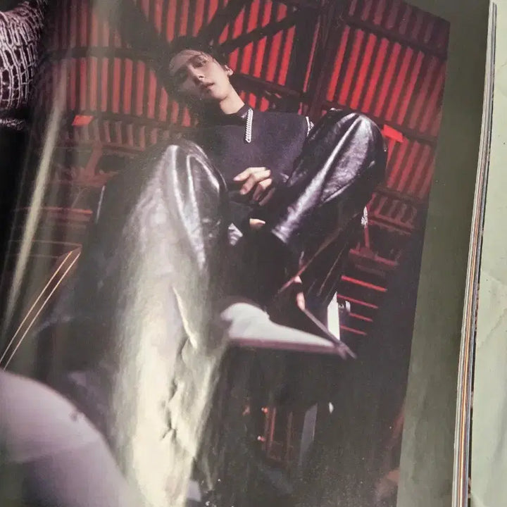 [BUNJANG] MONSTA X I.M. Maps Magazine Bundle Set (2 types) / 택포)몬스타엑스 아이엠 맵스 잡지 2종 일괄