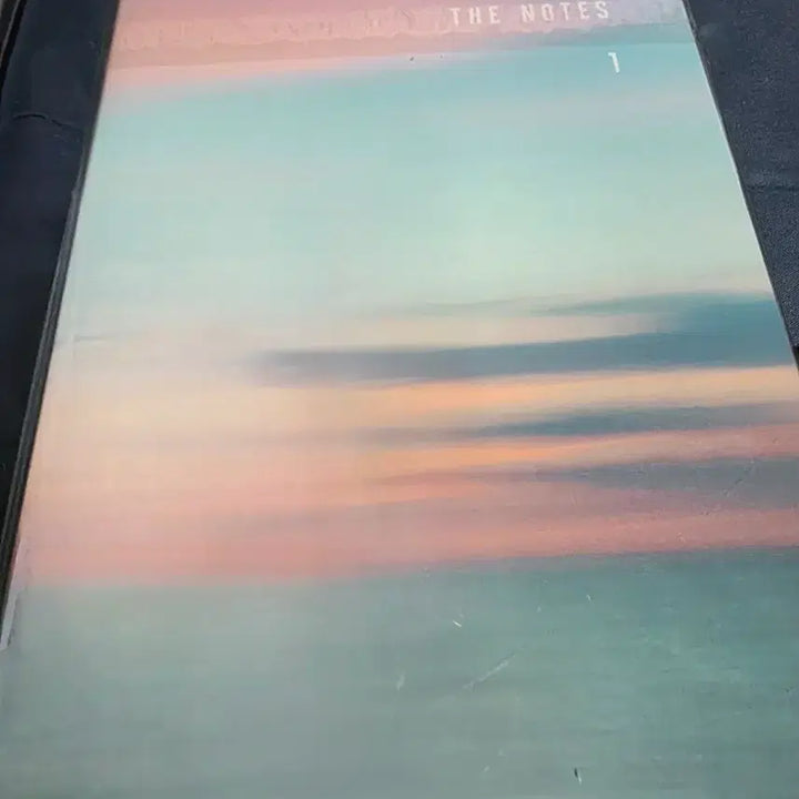 [BUNJANG] BTS The Most Beautiful Moment in Life The Notes 1 Unsealed Book / BTS 화양연화 THE NOTES 1 ( 단순개봉)