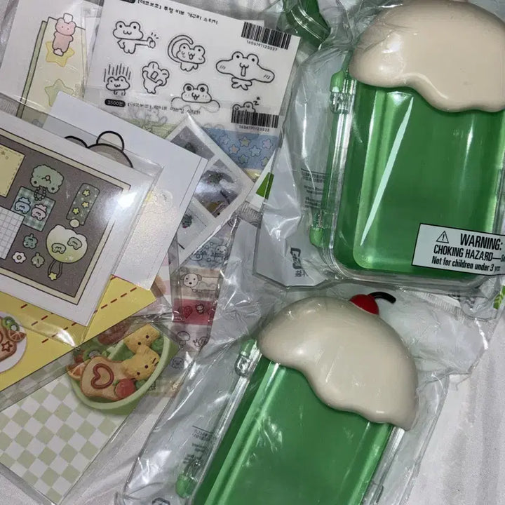 [BUNJANG] Daiso Japan Melon Soda Storage Case + Decoboco Sticker Memo Pad Set / 일본 다이소 메론소다 소품함 케이스 + 데코보코 스티커 떡메 크림소다