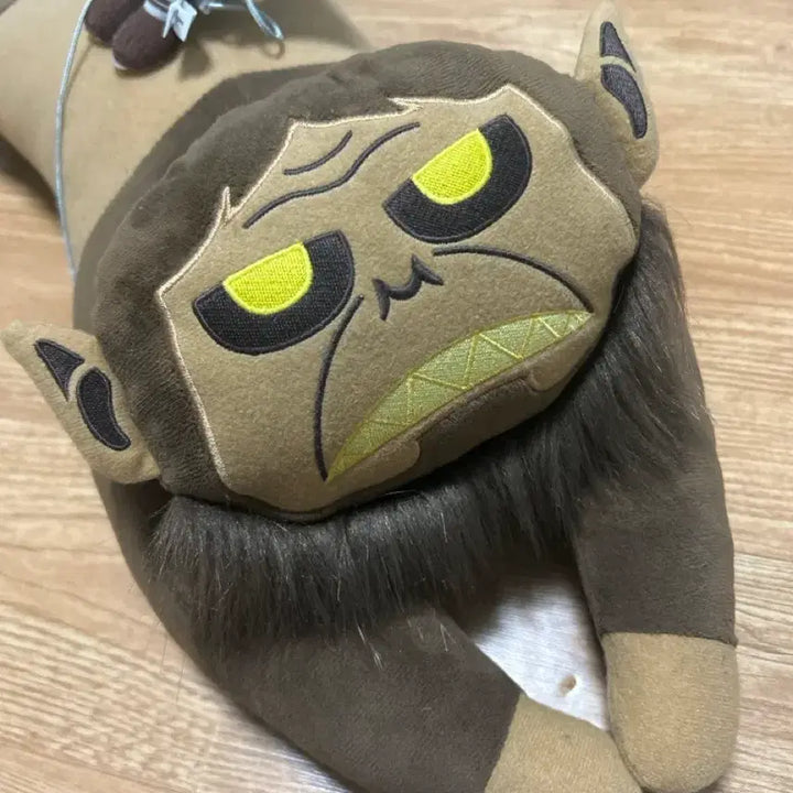 [SOLD OUT] 초희귀) 진격의거인 리바이 짐승거인 인형 유니버셜 2022 한정