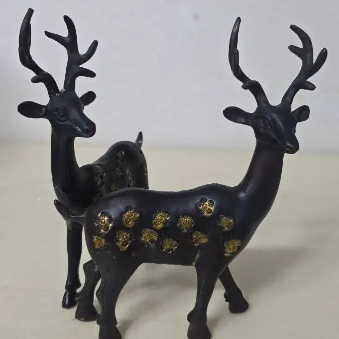 [BUNJANG] Bronze Pair of Deer with Floral Motifs / 청동 꽃무늬 사슴한쌍