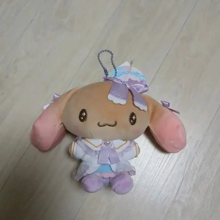 [BUNJANG] Sanrio Cinnamoroll Friends Mocha Dreamy Idol Mascot Doll Keychain / 산리오 시나모롤 프렌즈 모카 드리미 꿈꾸는 아이돌 마스코트 인형 키링