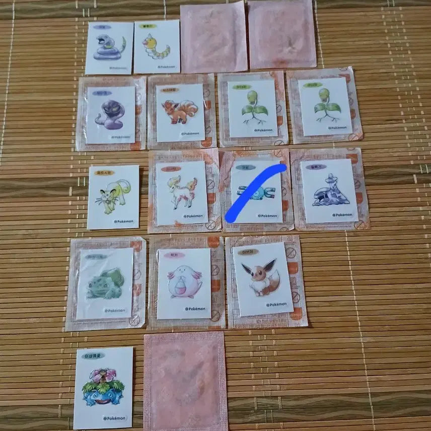 [BUNJANG] Pokemon Bread Stickers 30th Anniversary Artwork Sticker - Choose 1 / 포켓몬띠부씰 1개 선택 아트웍 30주년띠부씰