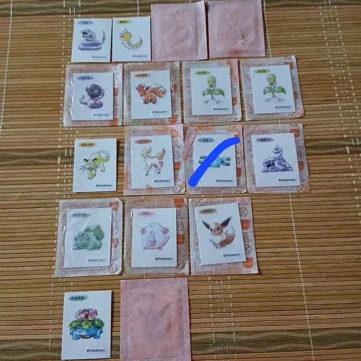 [BUNJANG] Pokemon Bread Stickers 30th Anniversary Artwork Sticker - Choose 1 / 포켓몬띠부씰 1개 선택 아트웍 30주년띠부씰
