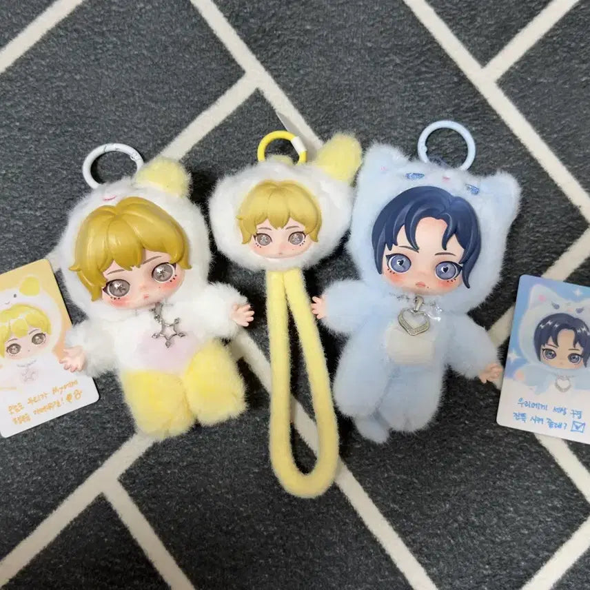 [BUNJANG] Pop Mart Aespa Fluffy Doll Strap Set - Winter Karina / 팝마트 에스파 플러피 인형 스트랩 셋트 윈터 카리나 셋트 단순개봉