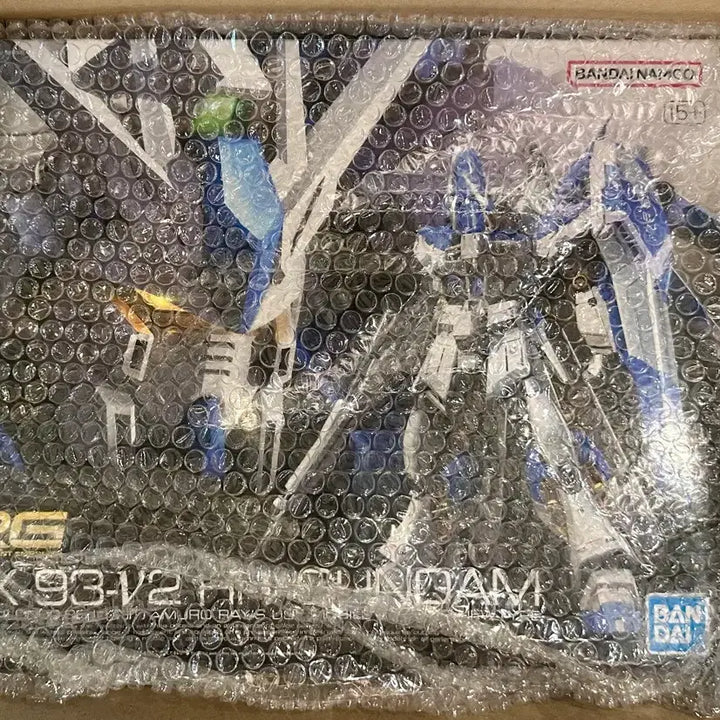 [BUNJANG] Bandai RG Hi-Nu Gundam 1/144 Scale Model Kit (Sealed) / *칼박영상첨부*반다이 RG 뉴하이 뉴건담 1/144 미개봉 새제품