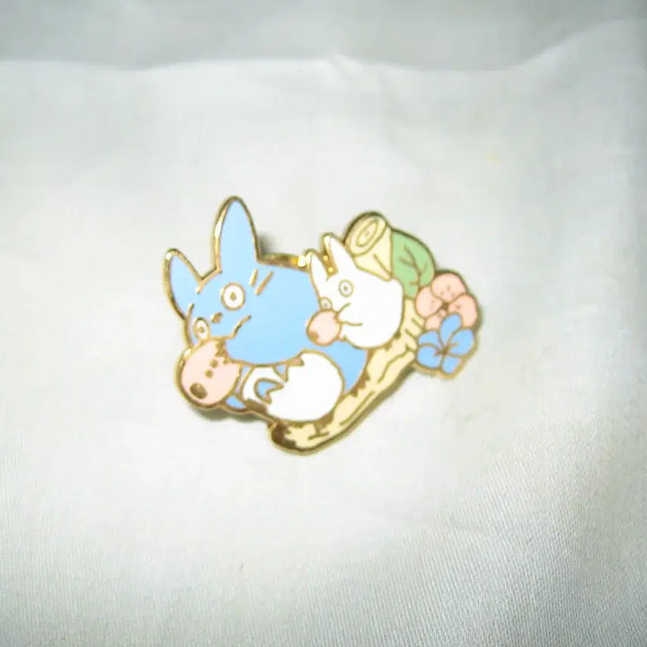 [BUNJANG] Studio Ghibli My Neighbor Totoro Metal Pin / 지브리/ 토토로 금속 뱃지