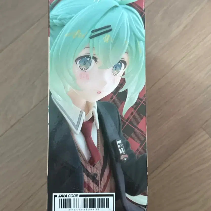 [BUNJANG] Taito Hatsune Miku Fashion Preppy Figure (Sealed) / [미개봉/새상품] 타이토 하츠네 미쿠 패션 프레피 피규어