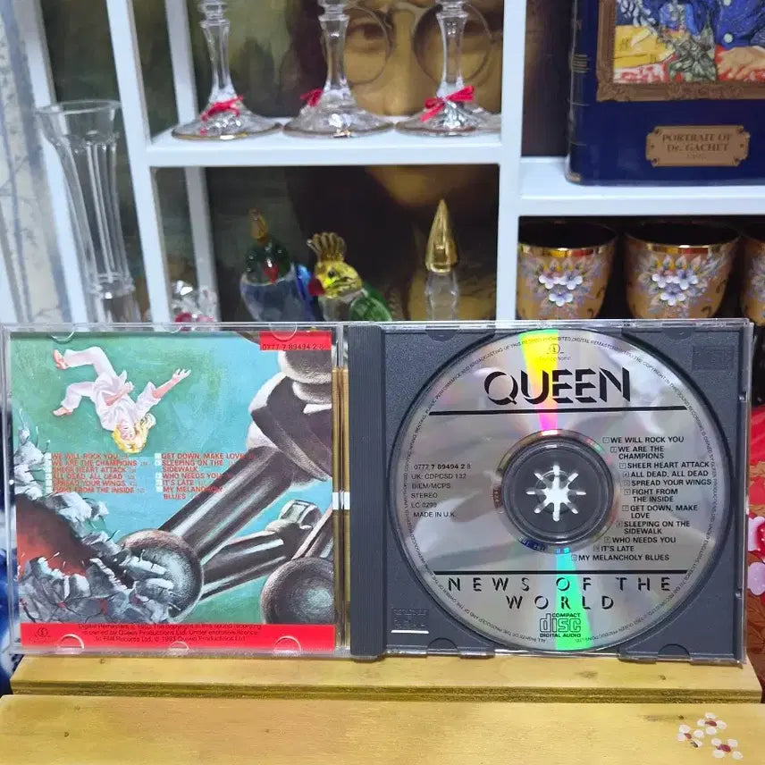 [BUNJANG] Queen 6th Album News of the World CD / CD 퀸 6집 뉴스 오브 더 월드