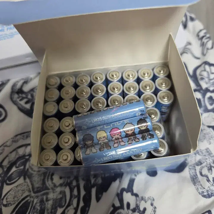 [BUNJANG] PLAVE Official Lightstick Battery Pack / 플레이브 응원봉용 건전지