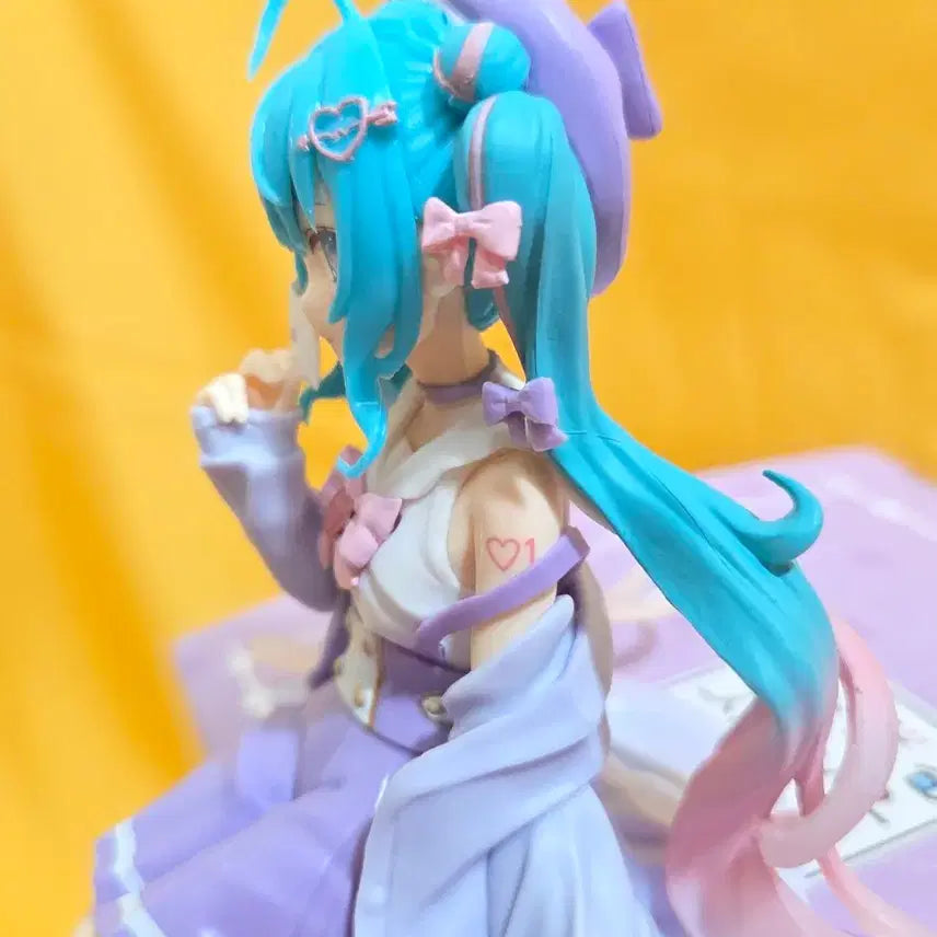 [BUNJANG] FURYU Hatsune Miku Love Letter Noodle Stopper Figure / 후류 하츠네 미쿠 누들스토퍼 러브레터