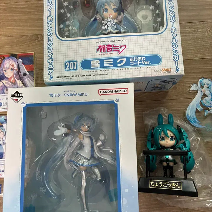 [BUNJANG] Hatsune Miku Goods Bundle Set / 하츠네 미쿠 굿즈 일괄 판매