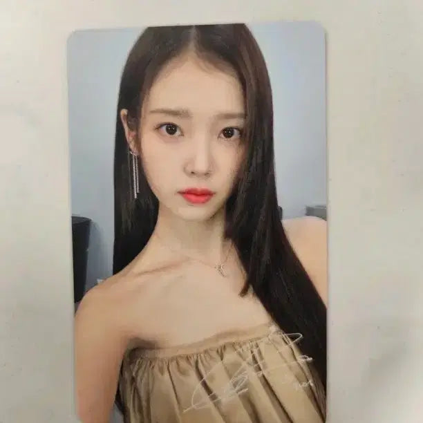 [BUNJANG] IU J.ESTINA Official Photocard / 아이유 제이에스티나 포토카드