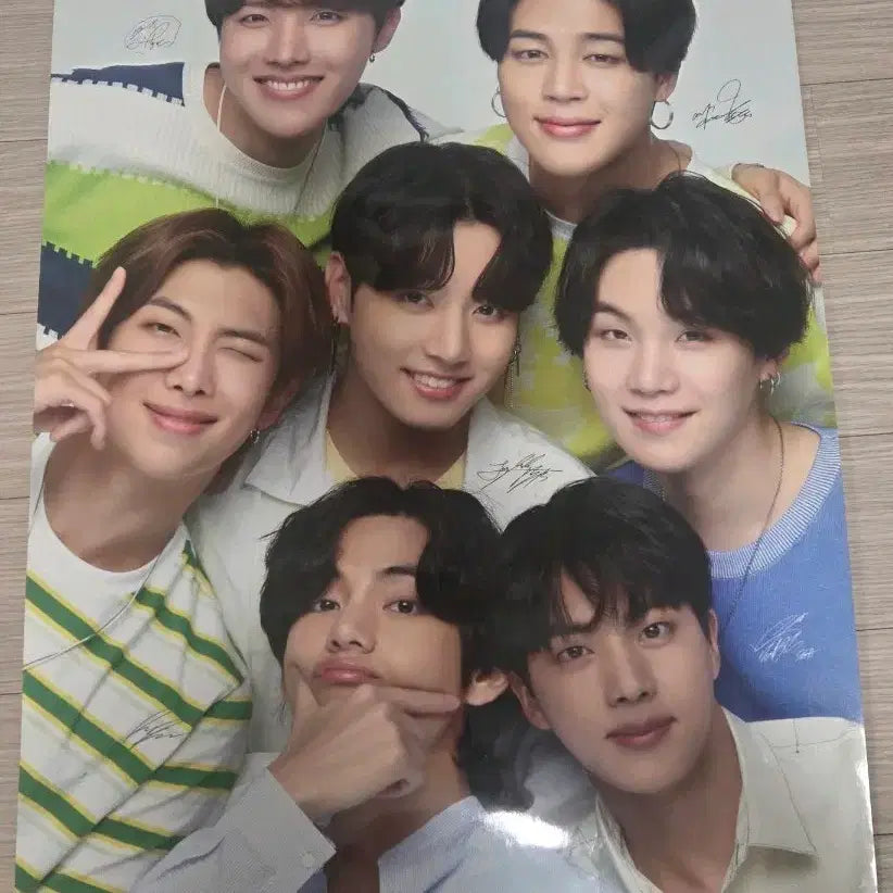 [BUNJANG] BTS Chilsung Cider Collaboration Poster Special Edition / 방탄 칠성사이다 콜라보 포스터 스페셜 에디션