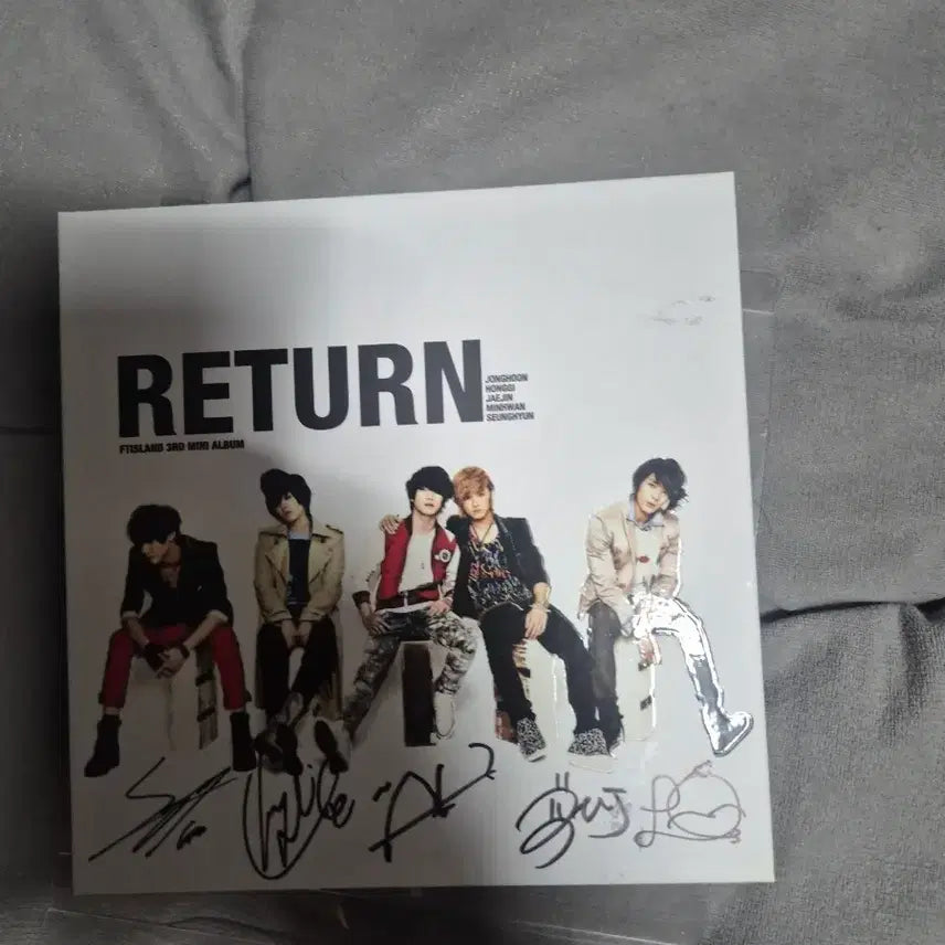 [BUNJANG] FTISLAND 3rd Mini Album RETURN First Press Limited Edition Signed / FTISLAND 3집 미니앨범 RETURN 초회한정반 사인반