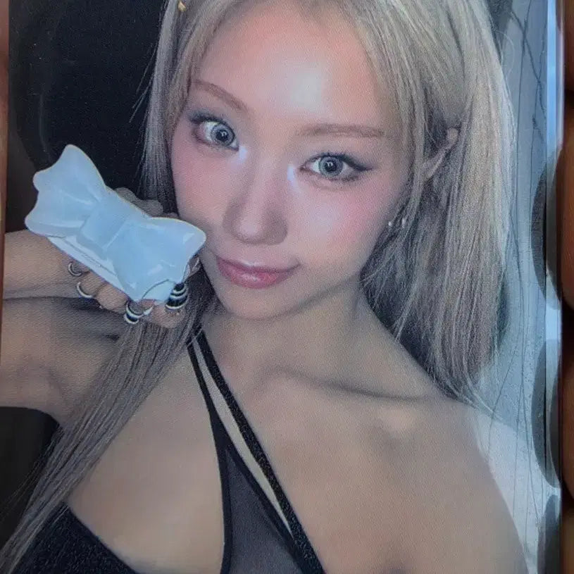 [BUNJANG] Izuna K-Pop Fan Art Photocard / 이즈나 공방 포토카드 양도