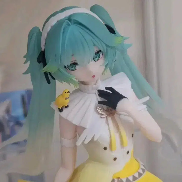 [BUNJANG] Hatsune Miku Canary Noodle Stopper Figure (Unsealed) / 개봉 하츠네 미쿠 카나리아 누들스토퍼