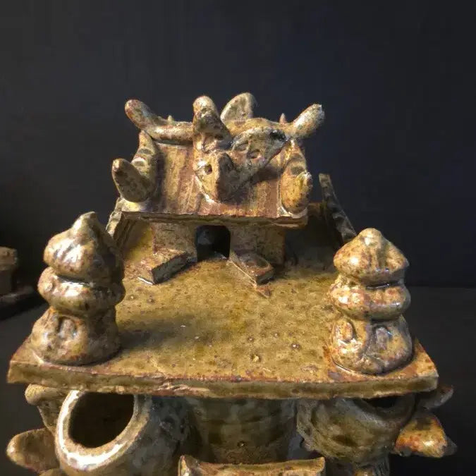 [BUNJANG] Chinese Ancient Tomb Goods: Pavilion, Figures, and Animals Motif Ceramic / 260624-3 회유 누각인물문 명기호