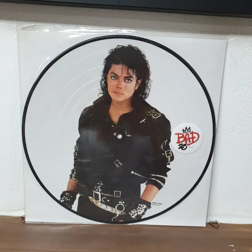 [BUNJANG] Michael Jackson BAD 25th Anniversary Edition Featured Disc LP 2012 Release / 마이클 잭슨 BAD 25주년 기념반 피쳐 디스크 LP 2012발매반
