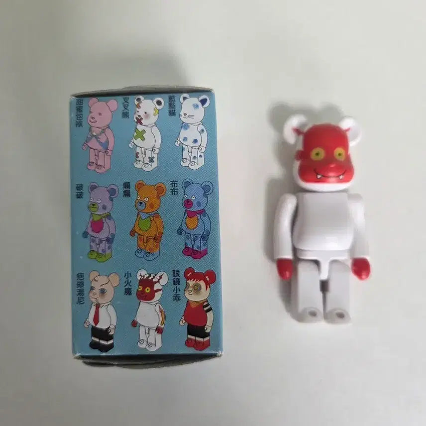 [BUNJANG] Bearbrick Jimmy Liao Taiwan Limited Edition 100% Unsealed / 베어브릭 카드찾았어요! 100% 대만한정 지미 리아오 개봉팝니다.