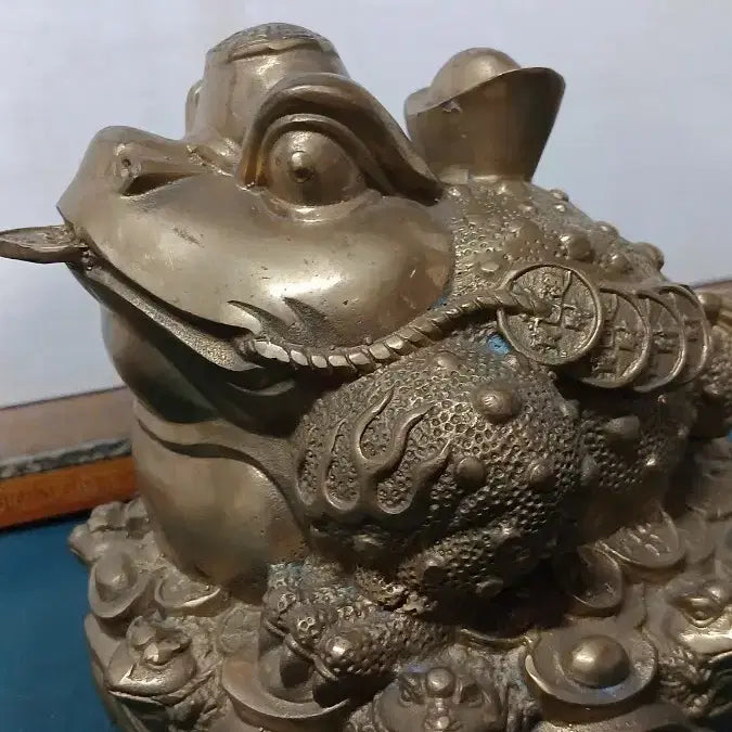 [BUNJANG] Golden Toad Figurine / 황금두꺼비(동)