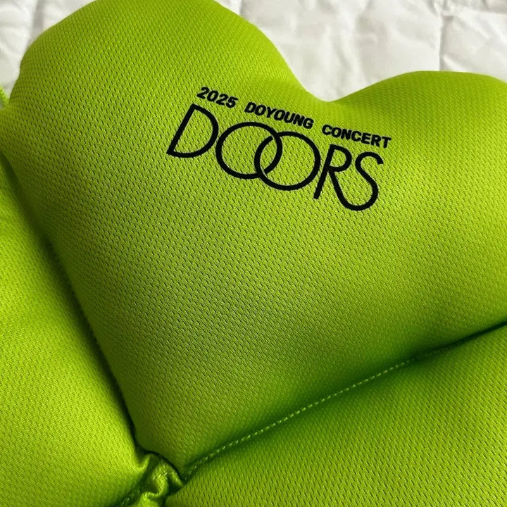 [BUNJANG] NCT Doyoung 2025 DOORS Solo Concert Cushion / 엔시티 도영 2025 DOORS 솔로 콘서트 방석 쿠션