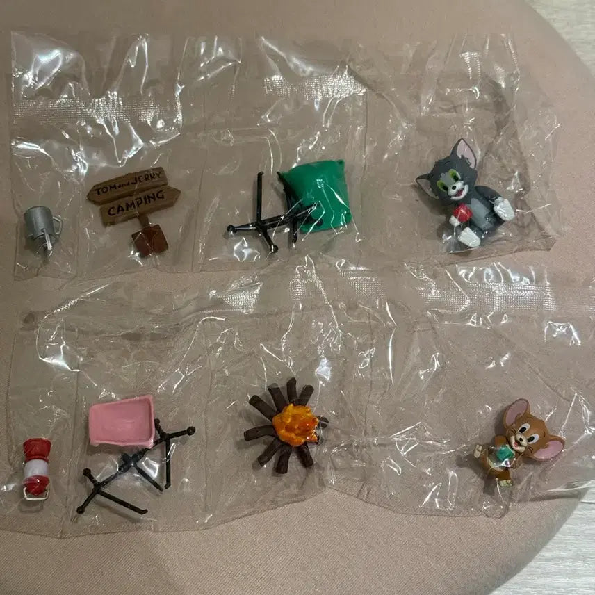 [BUNJANG] Tom and Jerry Camping Figure Set / 톰과제리 캠프피규어 톰, 제리