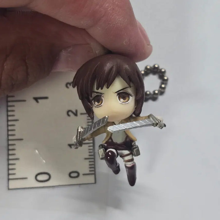 [BUNJANG] Attack on Titan Sasha Blouse Swing Mini Figure Keychain Strap Charm / 사샤 브라우스 진격의 거인 스윙 미니 피규어 키체인 키링 챰 스트랩