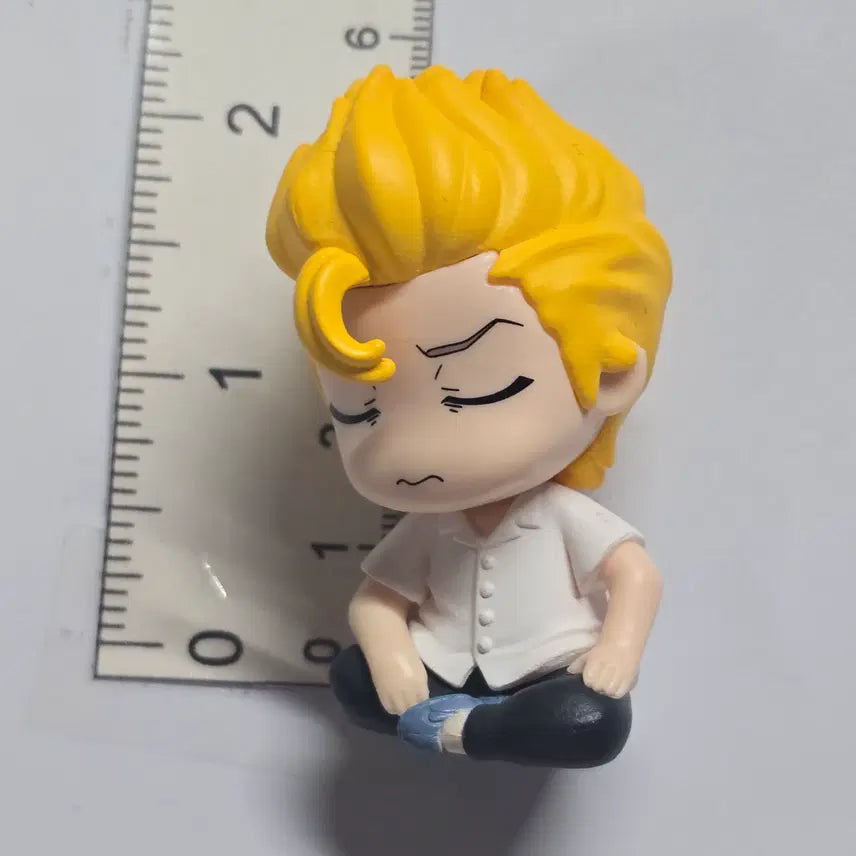 [BUNJANG] Tokyo Revengers Hanagaki Takemichi Gachapon Mini Figure / 하나가키 타케미치 도쿄 리벤저스 어깨 쿵 피그 가샤폰 미니 피규어