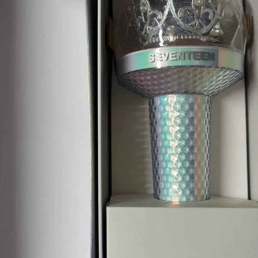 [BUNJANG] SEVENTEEN Carat Bong (2nd Gen) - With Crown Deco &amp; Box / 2세대 캐럿봉