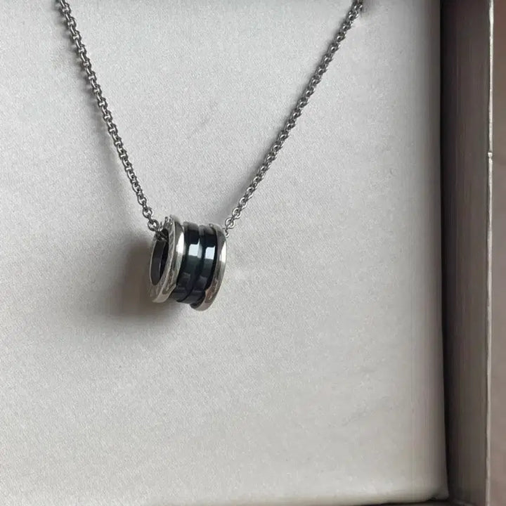 [BUNJANG] Bulgari Save the Children Necklace / 불가리 세이브 더 칠드런 목걸이