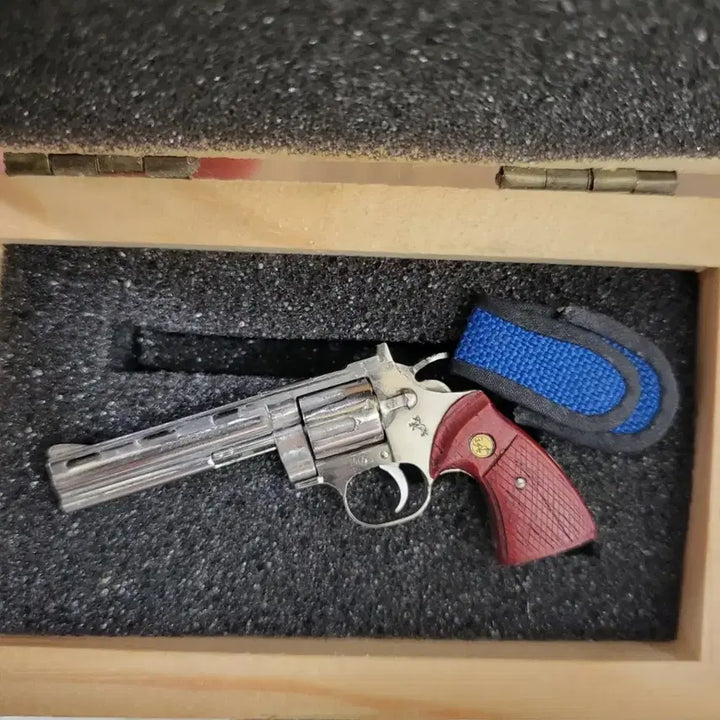 [BUNJANG] 12-inch Loose Full Metal Custom Rick Grimes Revolver Colt Python / 12인치 루즈  풀메탈커스텀 릭그라임스 권총 콜트 파이슨