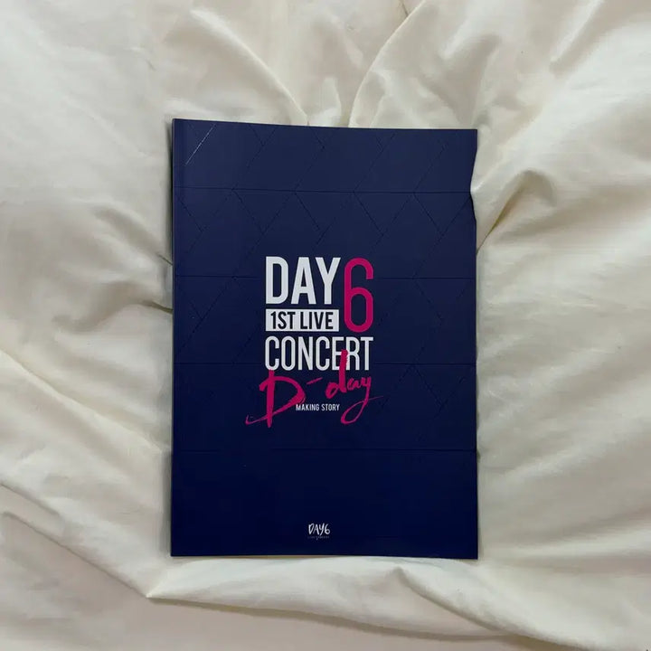 [BUNJANG] Day6 1st Live Concert D-DAY Making Storybook / 데이식스 1ST LIVE CONCERT D-DAY MAKING STORY
