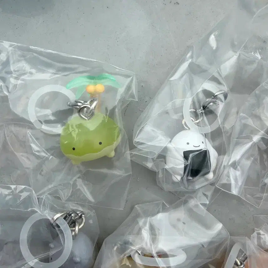 [BUNJANG] Yokozo Yuri Anything Seal Gacha Set / 요코미조 유리의 뭐든지 메지루시 가챠