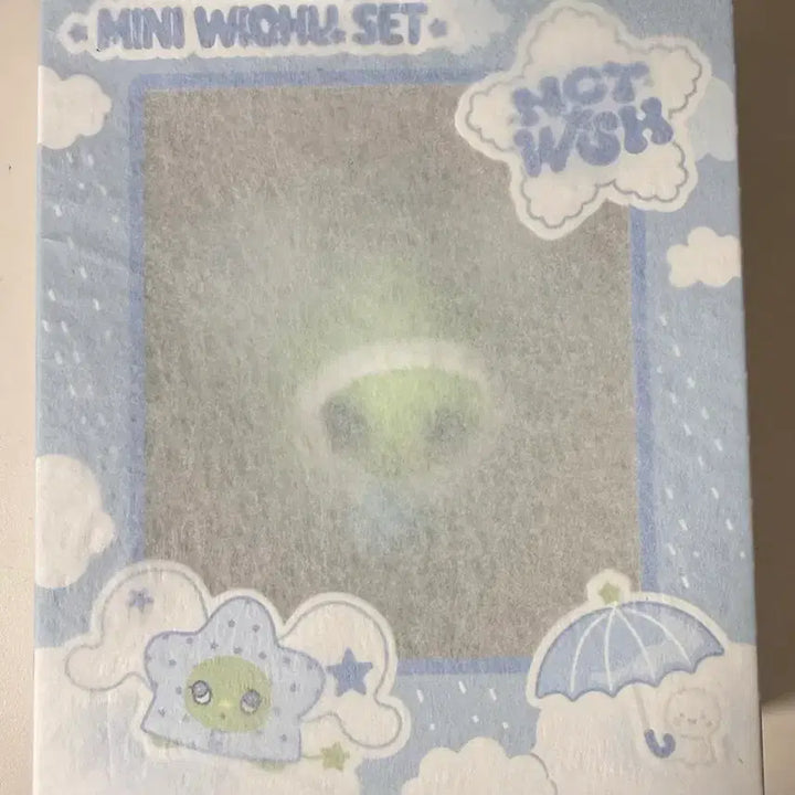 [BUNJANG] NCT WISH Mini WICHU Raincoat Keyring Doll / 미개봉)엔시티위시 미니위츄 우비 키링 인형 판매합니다