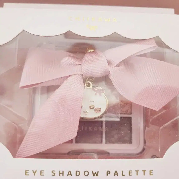 [BUNJANG] Chiikawa Eyeshadow Palette / 먼작귀 치이카와 섀도우 팔레트
