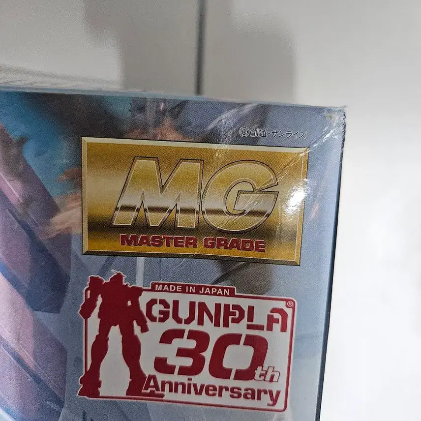 [BUNJANG] Bandai MG 30th Anniversary Limited Gundam Guntank (Sealed) / MG 건프라 30주년한정 건담 미개봉 건탱크 팝니다