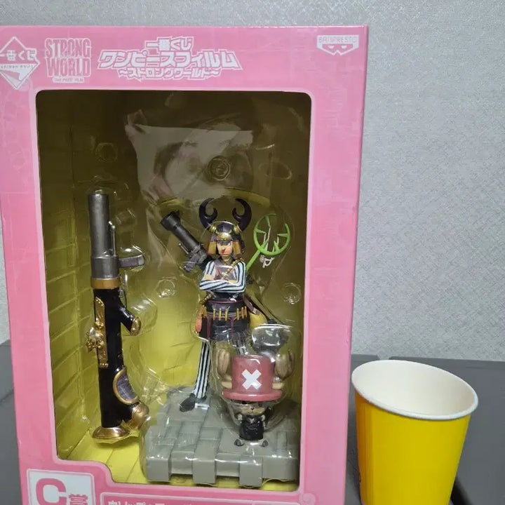 [BUNJANG] One Piece Film: Strong World Usopp &amp; Chopper Figure C-Prize / 원피스필름 스트롱월드 우솝&amp;쵸파 피규어 c상