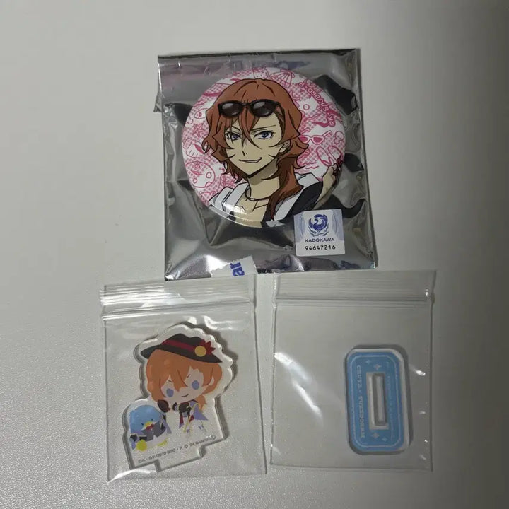 [BUNJANG] Bungo Stray Dogs Chuuya Swimsuit Badge Acrylic Stand Bundle Set / (일괄) 문호스트레이독스 문스독 츄야 수영복 뱃지 아크릴 스탠드