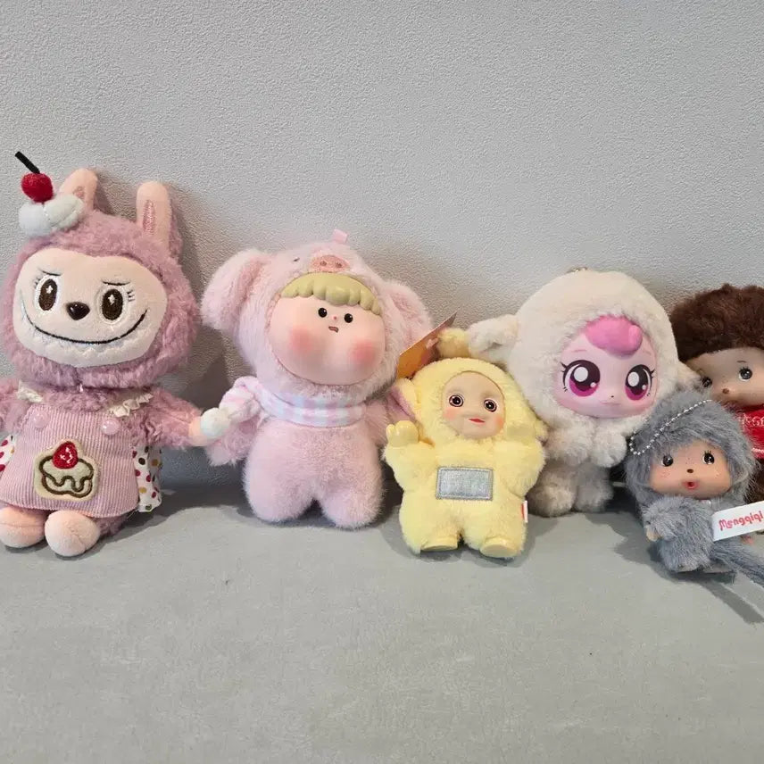 [BUNJANG] Labubu Doll Bundle / 라부부인형  분양받으세요.