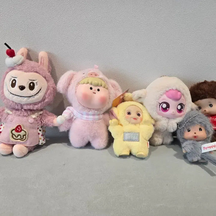 [BUNJANG] Labubu Doll Bundle / 라부부인형  분양받으세요.