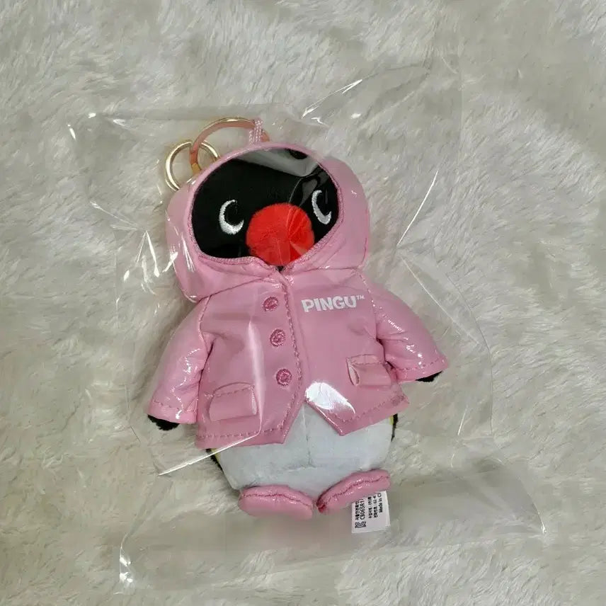 [BUNJANG] Pingu Pink Raincoat Doll Keychain (10cm) / 핑구 핑크 우비 인형키링(10cm)