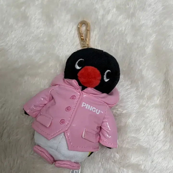 [BUNJANG] Pingu Pink Raincoat Doll Keychain (10cm) / 핑구 핑크 우비 인형키링(10cm)