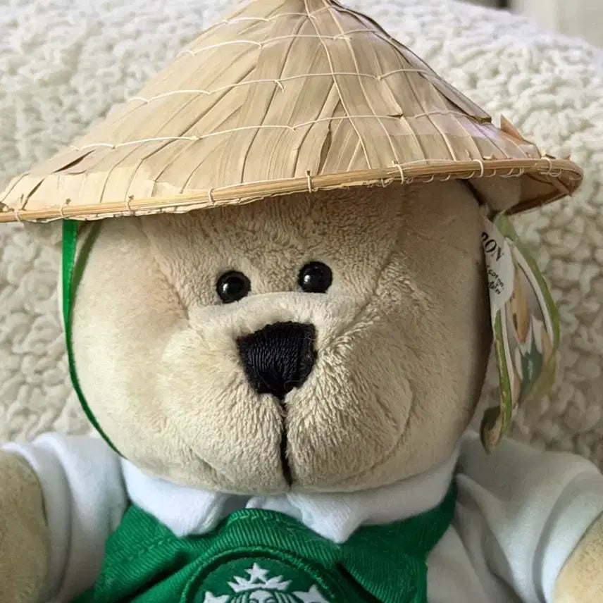 [BUNJANG] Starbucks Vietnam Limited Edition Bearista Doll with Non La Hat / 스타벅스 베트남 베어리스타 인형