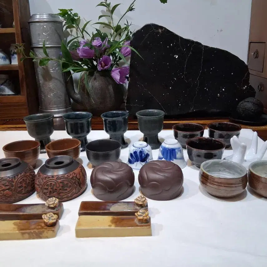 [BUNJANG] Tea Set (All Items Pictured) / 차도구 찻잔 (사진에 보이는 모두)