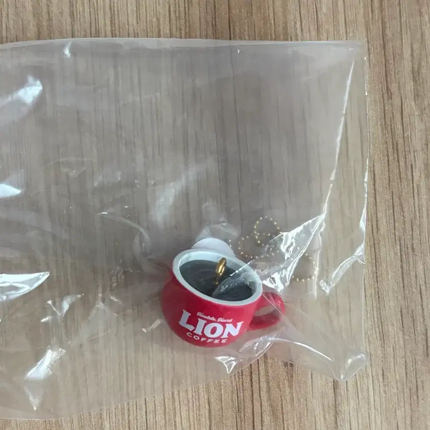 [BUNJANG] SOTA Hawaii Coffee Company LION Coffee Gacha Keyring Bundle Set / SOTA 하와이 커피 컴퍼니 LION 커피 가챠 키링 일괄 판매